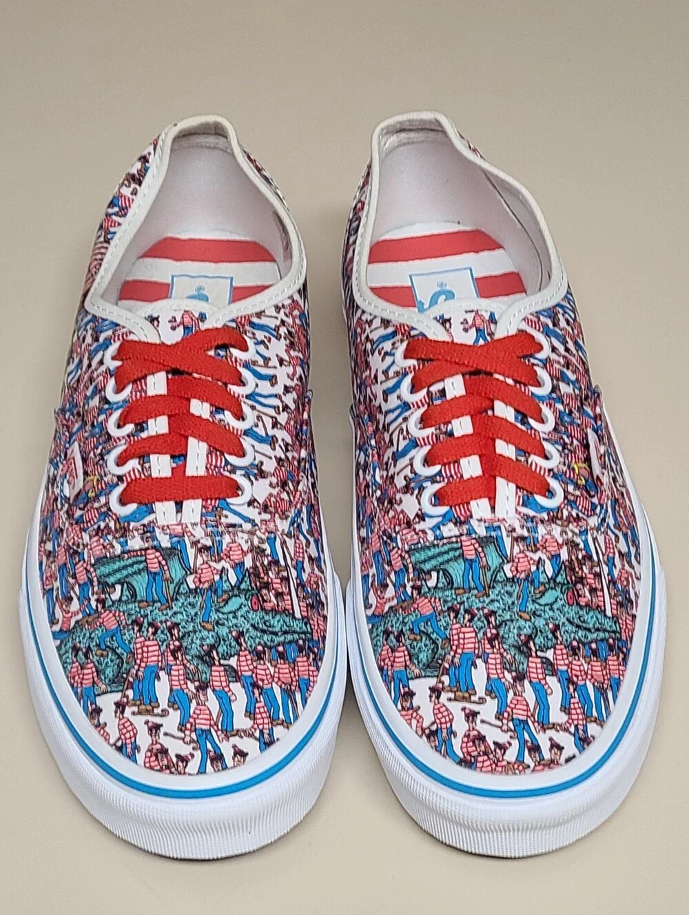 Vans X Where's Waldo ?  Authentic skateboard sneakers size 11